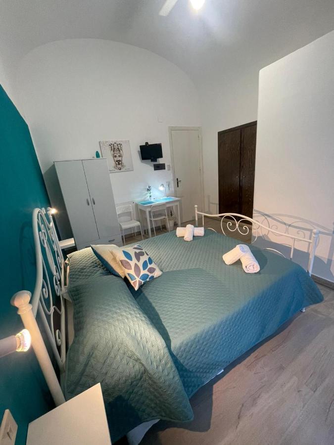 Maqueda Rooms Palermo Zewnętrze zdjęcie